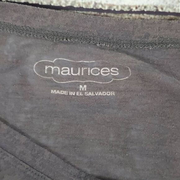 Maurices Women’s Medium Gray Long Sleeve Scoop Neck Top Lightweight Basic Tee - Picture 3 of 6